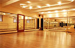 Зеркала для танцевальных залов